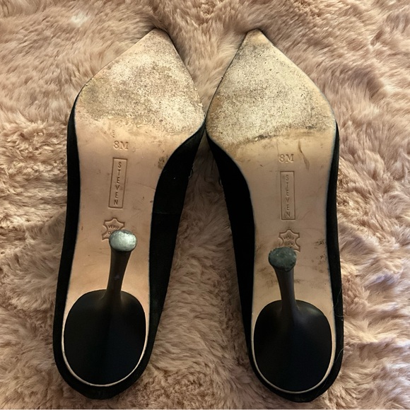 Studded Pumps - Picture 3 of 5